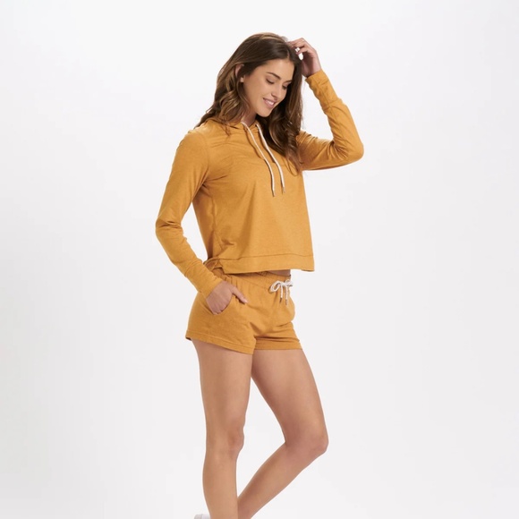 Vuori Halo Essential Shorts - Women’s XS Flax Heather - Picture 2 of 8